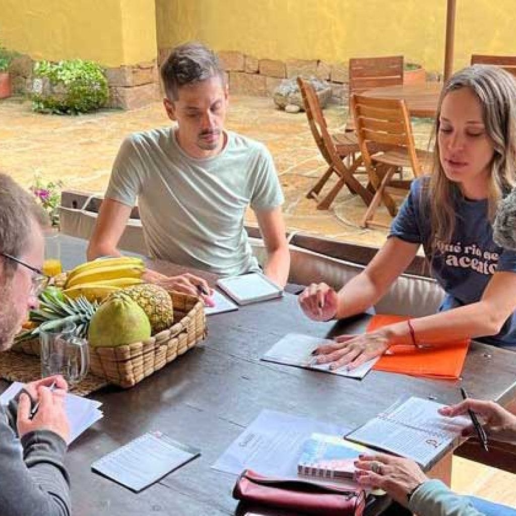 Spanish chat room online